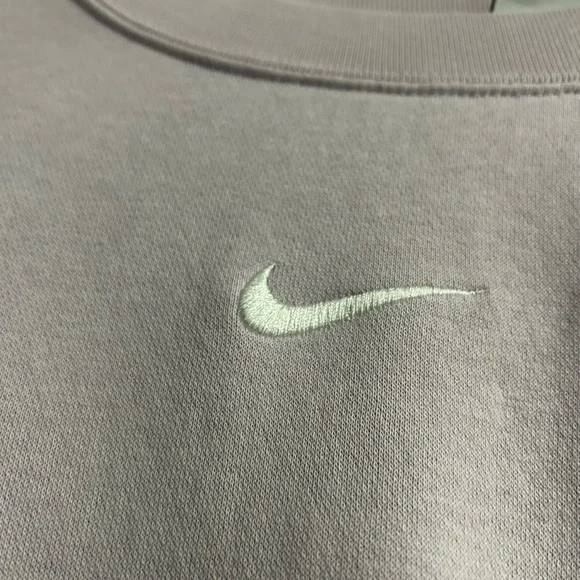 Nike Women's Lilac Crewneck Sweatshirt - Picture 3 of 5